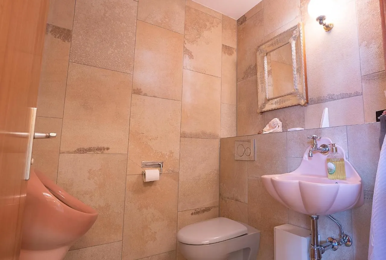 Apartment Bodenseeromantik - Wasserburg Bis 6 Personen - 2 Balkone Germany